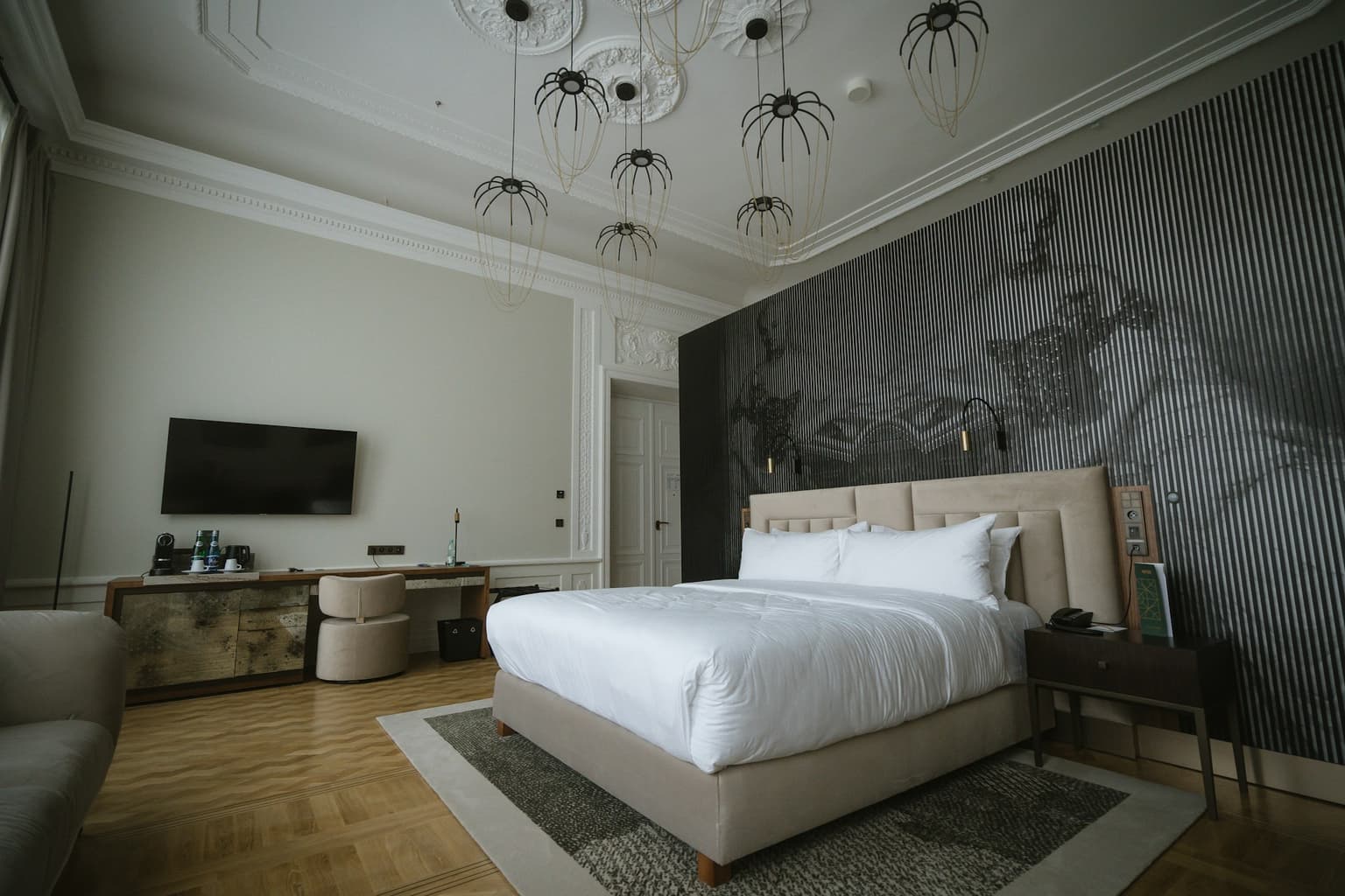 Executive Suite